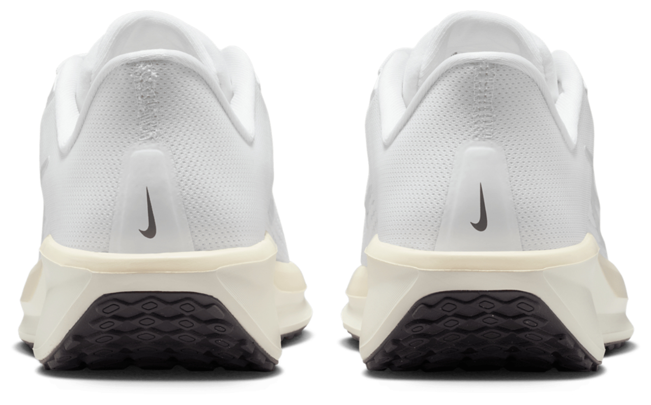 Nike Quest 6 Image 3 of 5. Tap to open photo gallery.