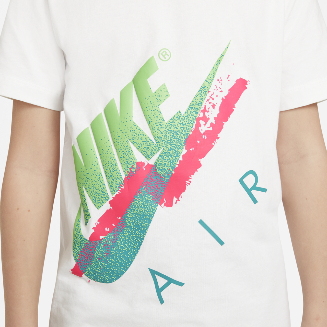 Nike Beach T-Shirt Image 4 of 4. Tap to open photo gallery.