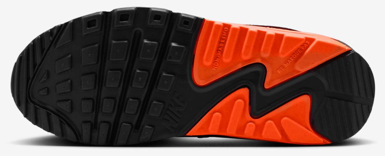 Nike Air Max 90  Image 5 of 5. Tap to open photo gallery.