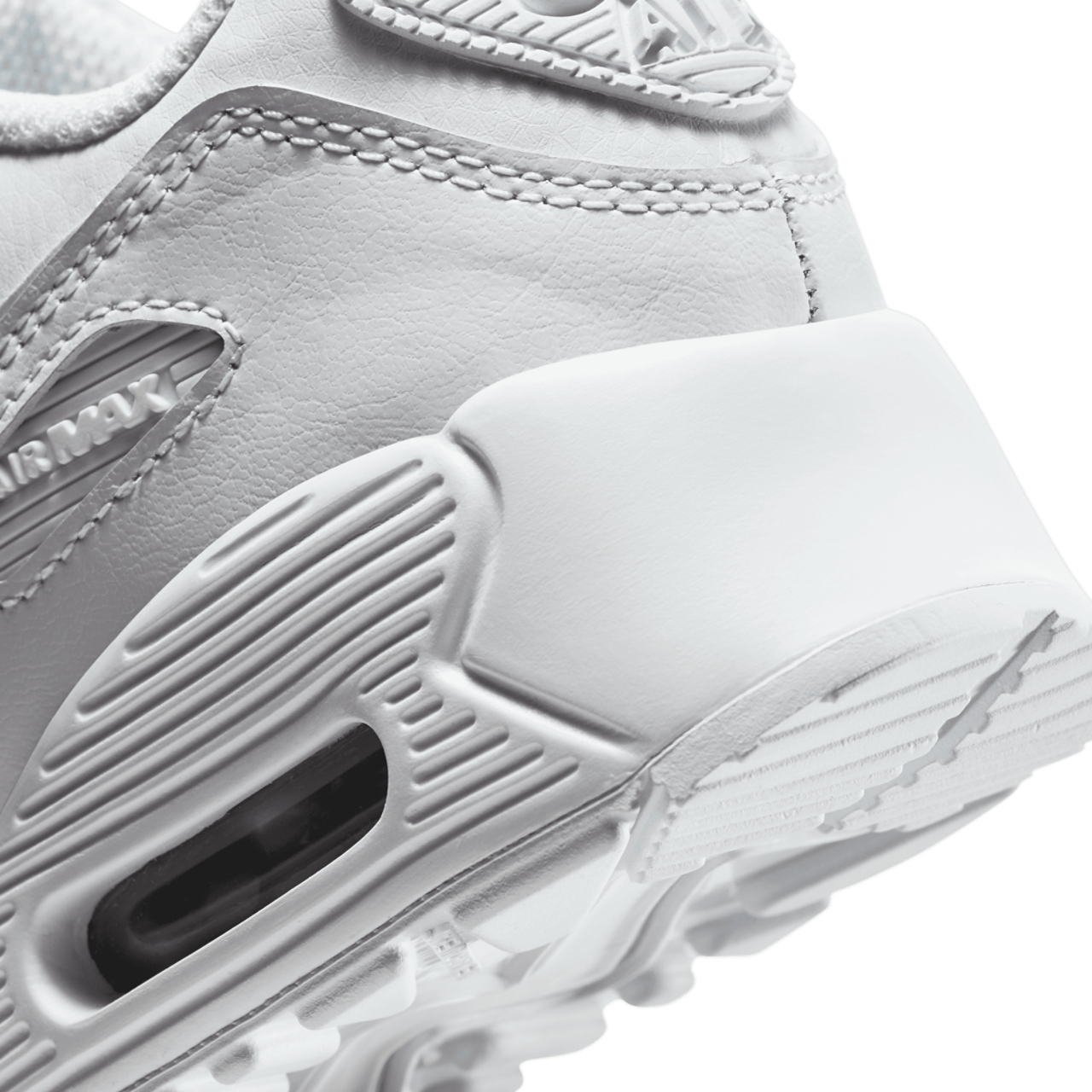 Nike Air Max 90 Image 7 of 7. Tap to open photo gallery.