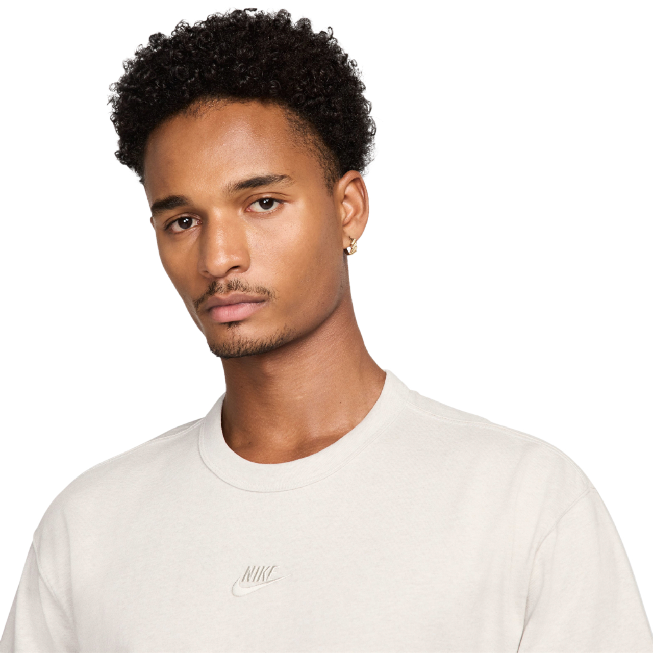 Nike NSW Premium Essentials SUST T-Shirt Image 3 of 5. Tap to open photo gallery.