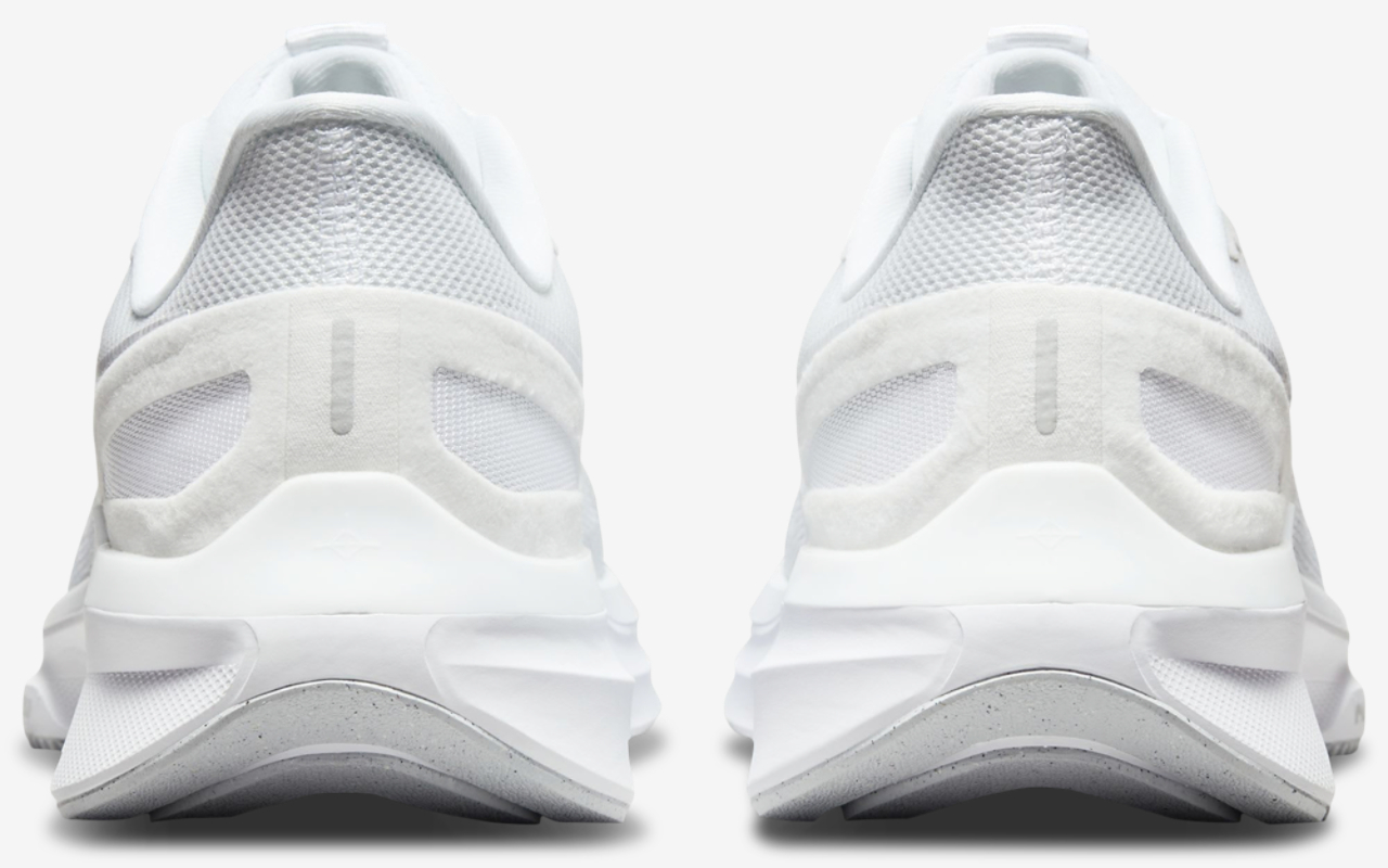 Nike Air Zoom Structure 25 Image 3 of 5. Tap to open photo gallery.