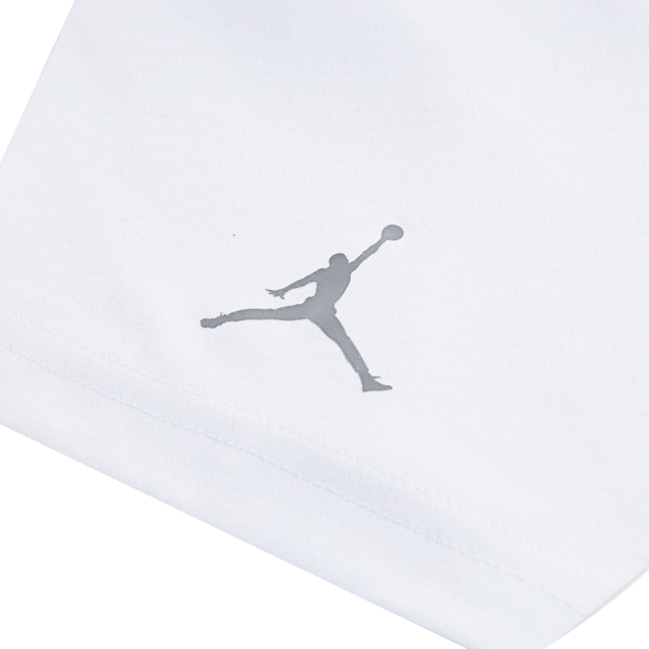 Jordan AJ 5 Jumpman Reflect T-Shirt Image 4 of 4. Tap to open photo gallery.