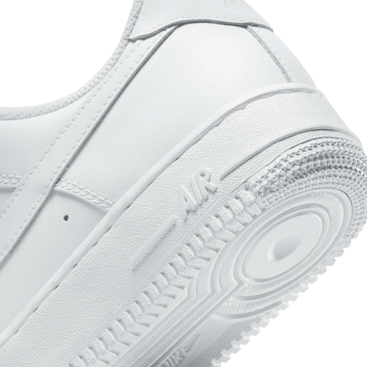 Nike Air Force 1 '07 LE Low Image 8 of 8. Tap to open photo gallery.