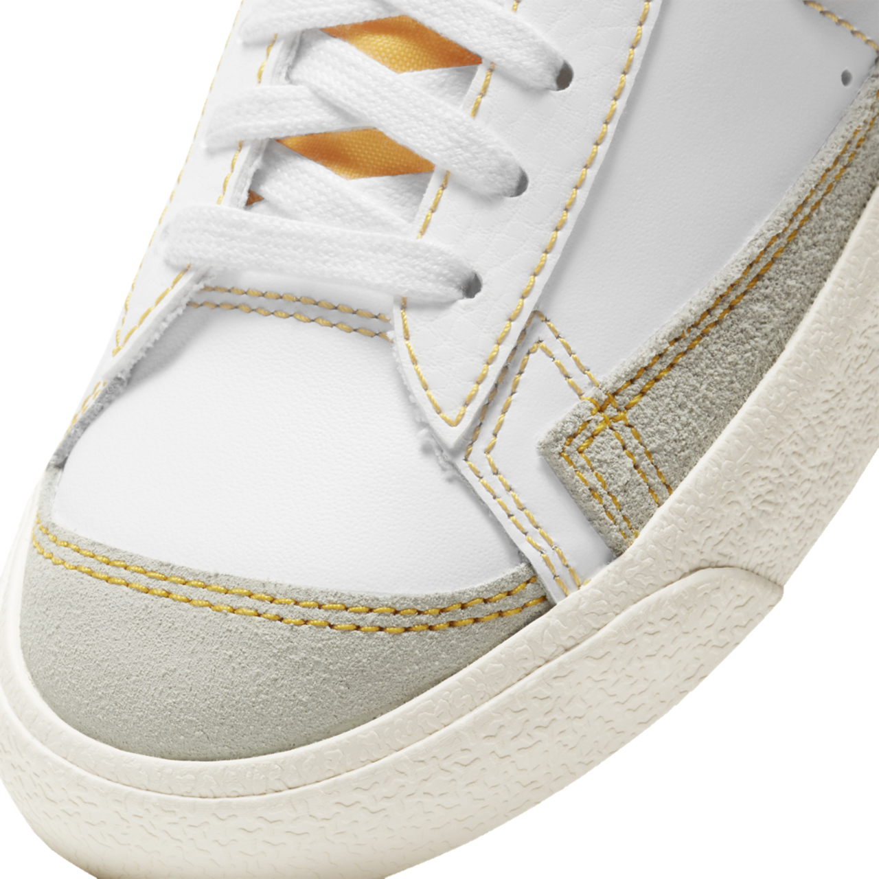 Nike Blazer Mid '77 Image 6 of 9. Tap to open photo gallery.