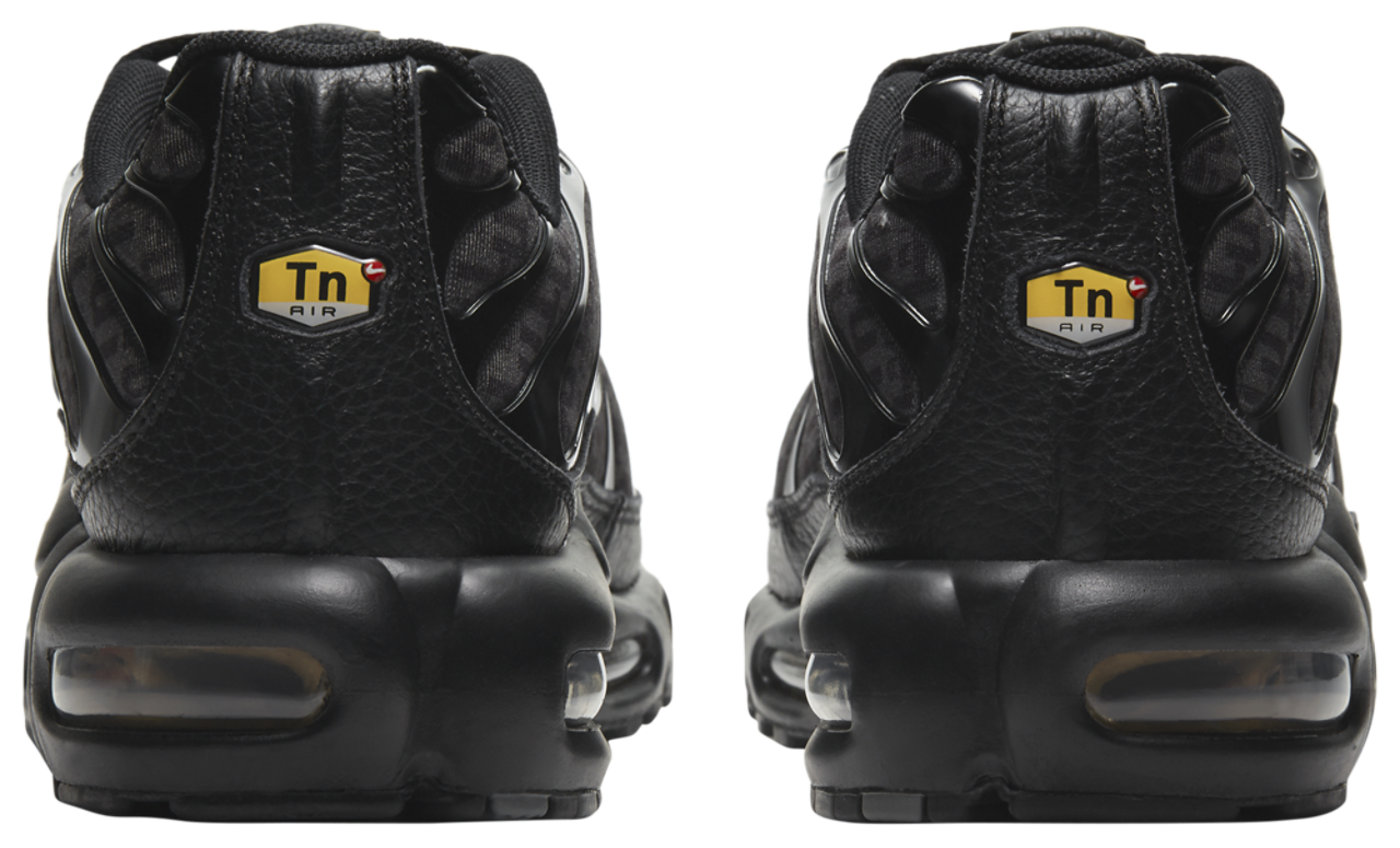 Nike Air Max Plus Image 3 of 6. Tap to open photo gallery.