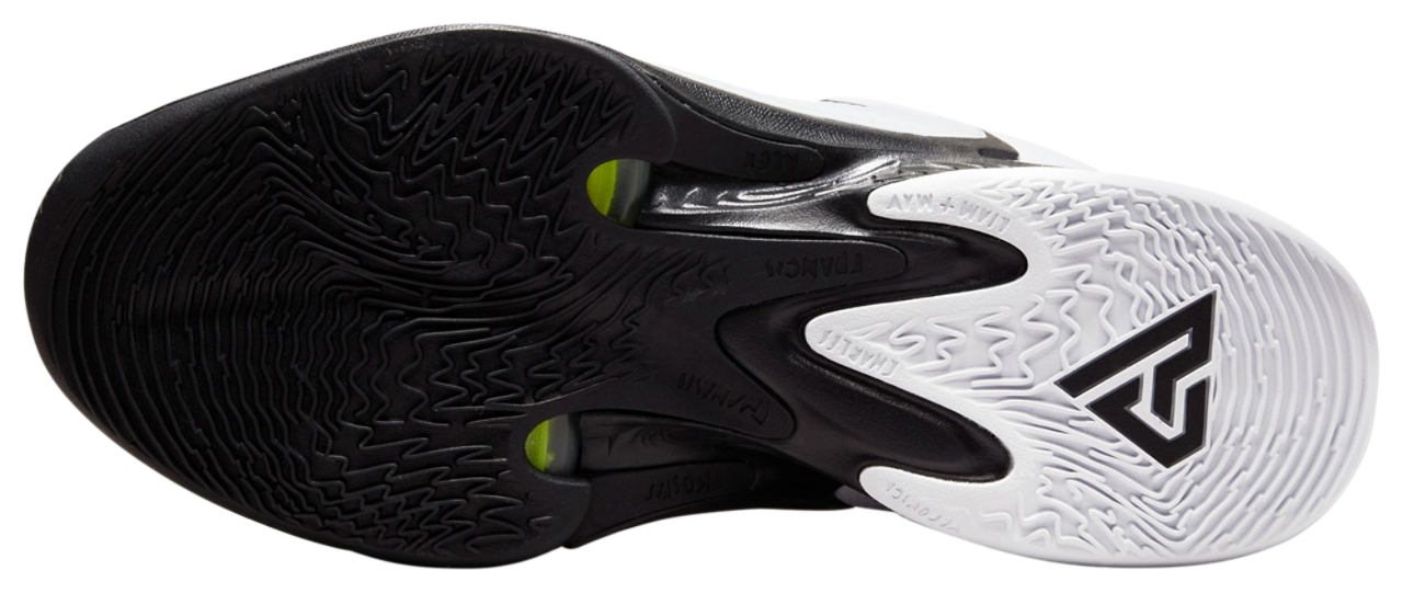 Nike Zoom Freak 4 TB Image 5 of 5. Tap to open photo gallery.