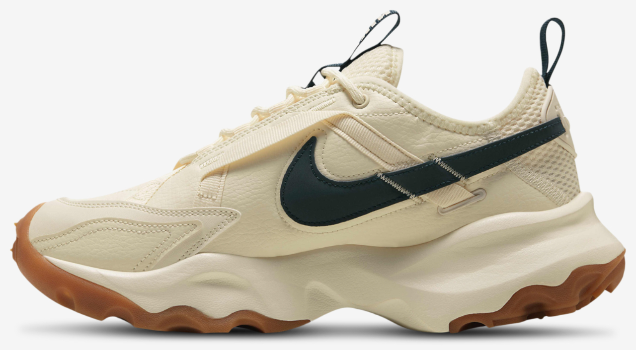 Nike TC 7900 Image 2 of 7. Tap to open photo gallery.