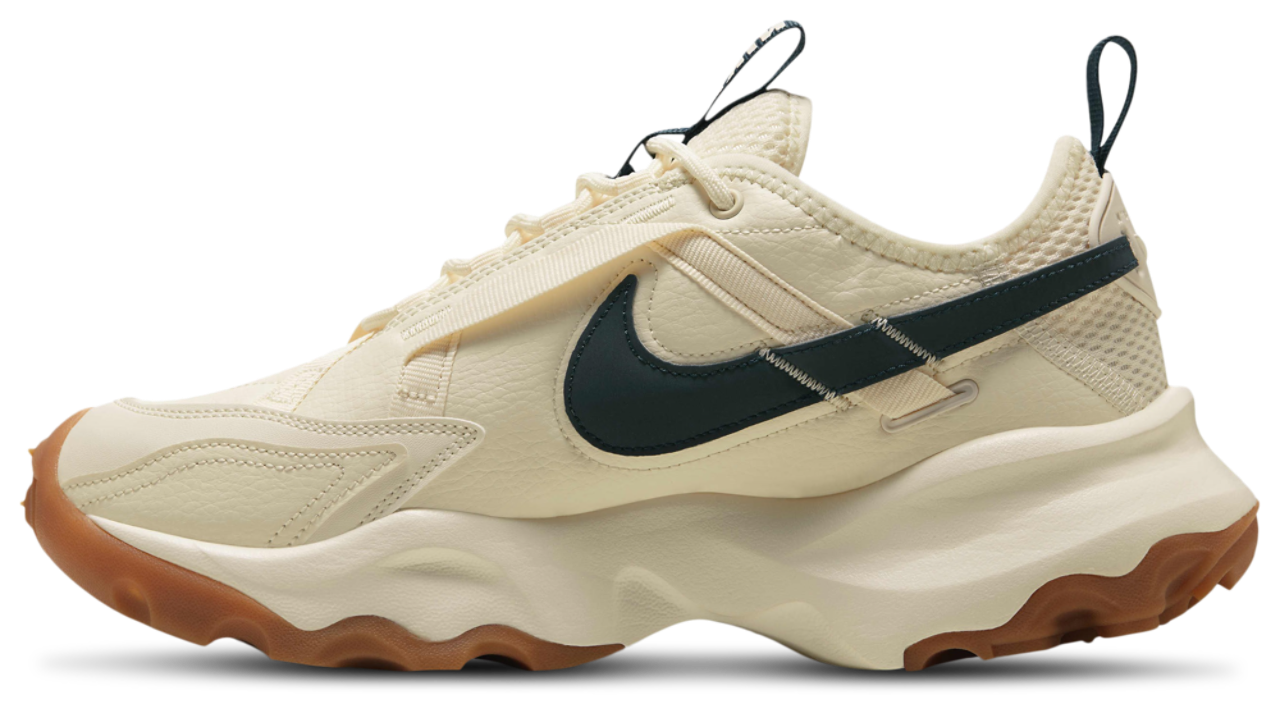 Nike TC 7900 Image 2 of 7. Tap to open photo gallery.