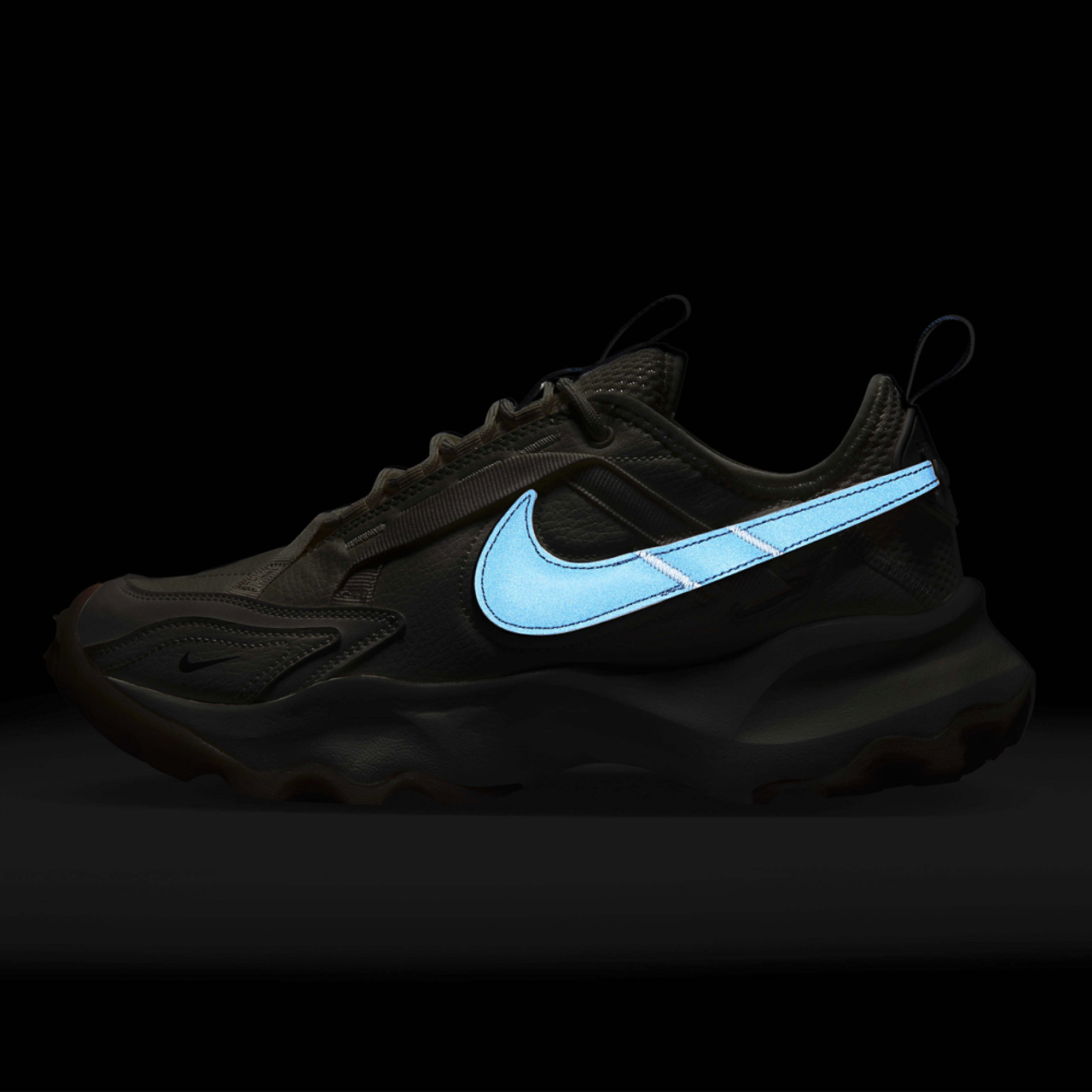 Nike TC 7900 Image 6 of 7. Tap to open photo gallery.