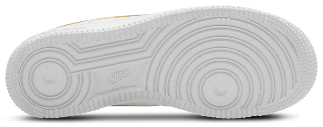 Nike Air Force 1 '07 LE Low Image 4 of 4. Tap to open photo gallery.