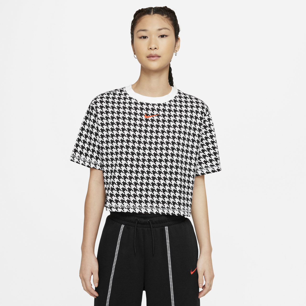 Nike Icon Clash Crop T-Shirt Image 1 of 3. Tap to open photo gallery.