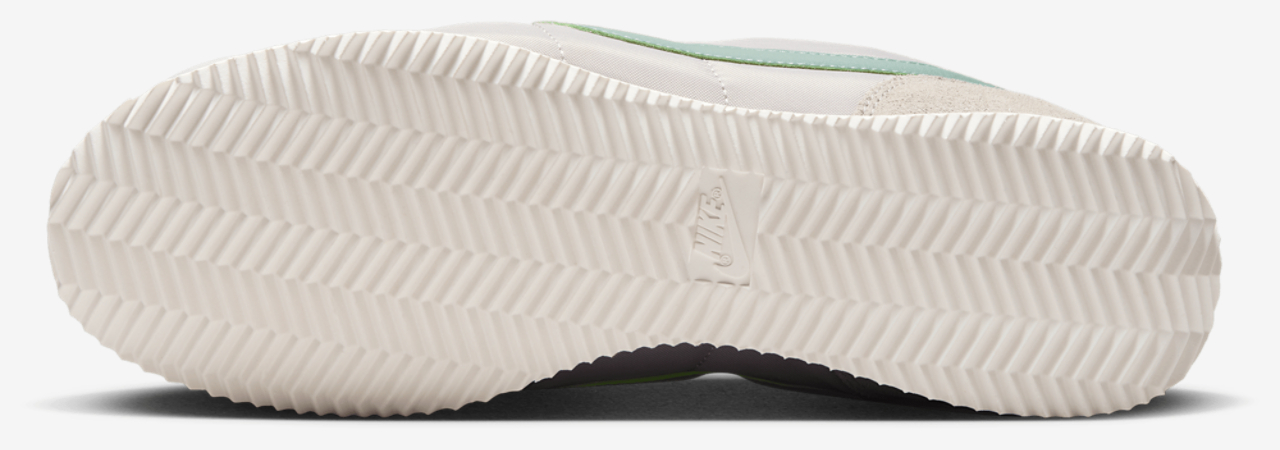 Nike Cortez Image 5 of 5. Tap to open photo gallery.