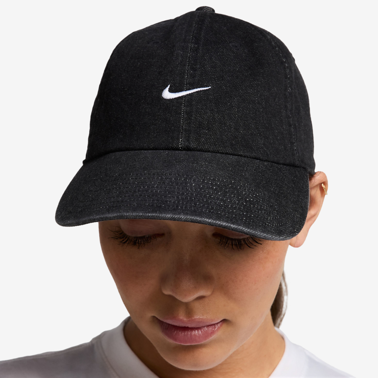 Nike Club Denim Cap Image 4 of 6. Tap to open photo gallery.