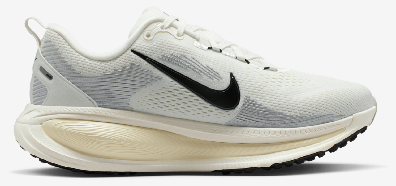 Nike Vomero 18 Image 1 of 5. Tap to open photo gallery.
