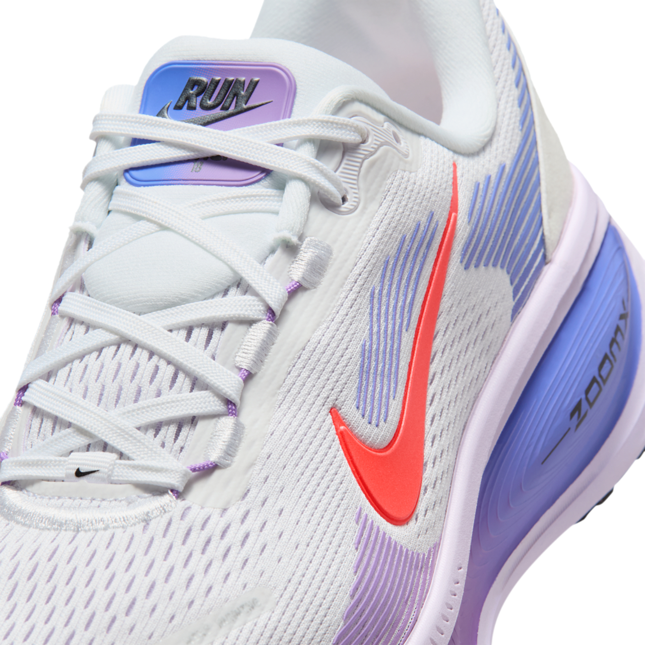 Nike Vomero 18 Image 7 of 8. Tap to open photo gallery.