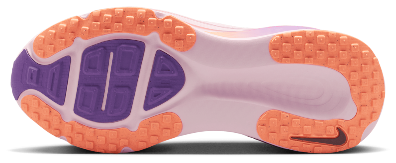 Nike Vomero 18 Image 5 of 5. Tap to open photo gallery.