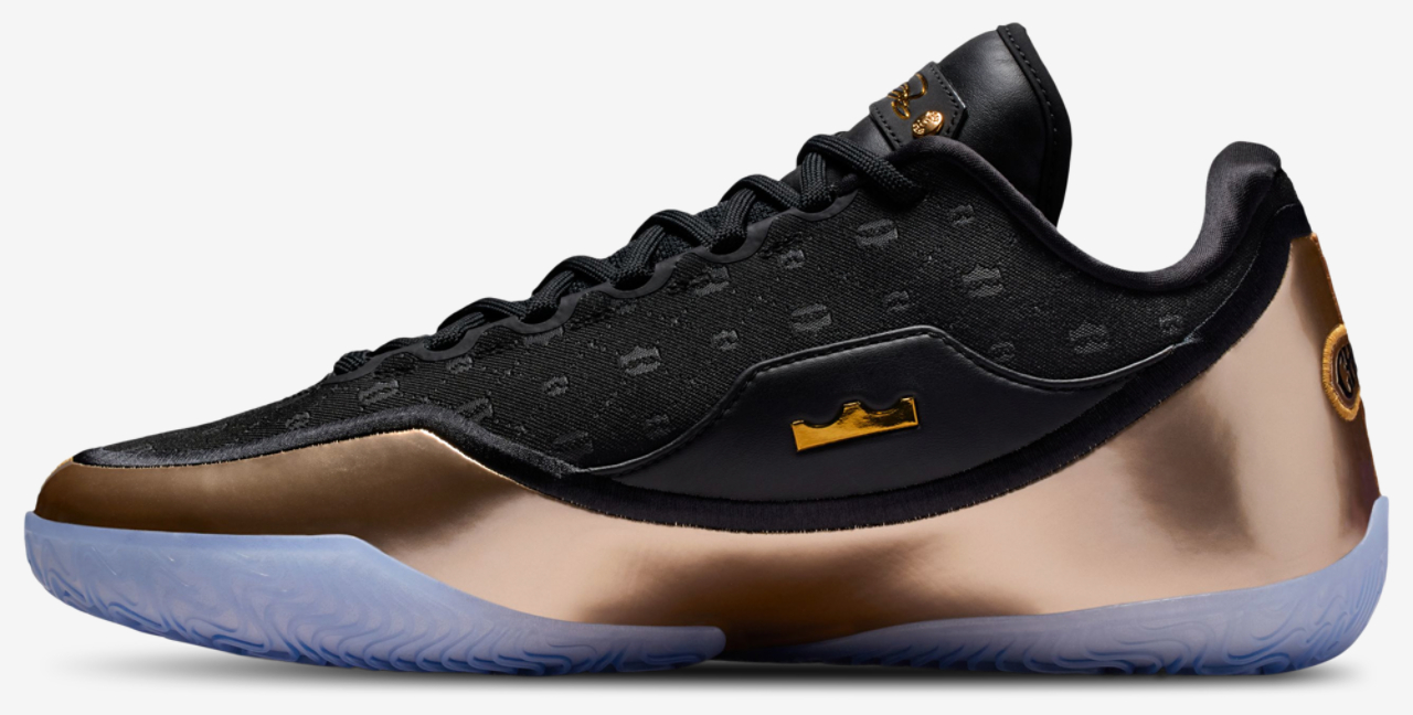 Nike Lebron XXIII Lux Image 2 of 7. Tap to open photo gallery.