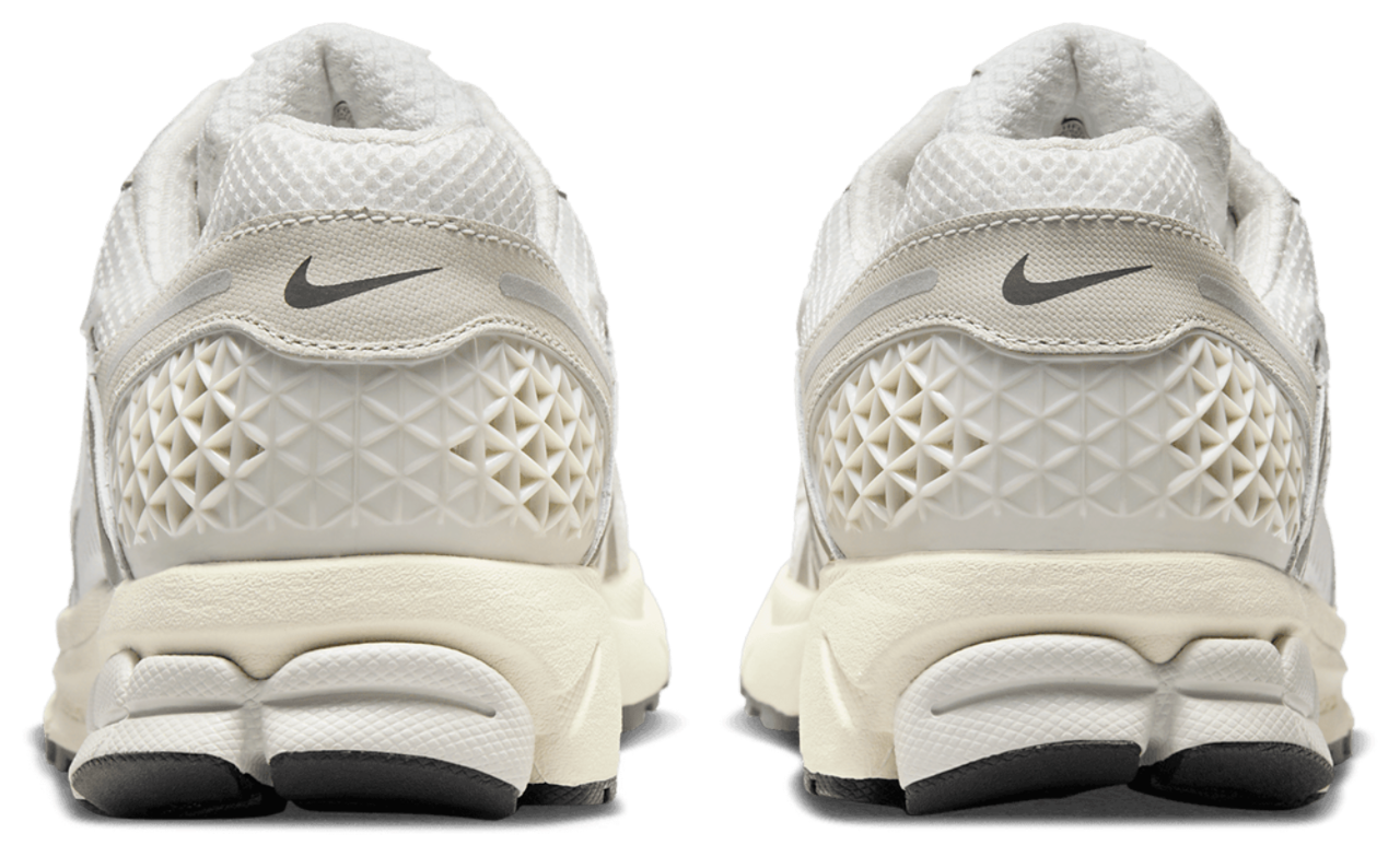 Nike Vomero 5 Image 3 of 5. Tap to open photo gallery.
