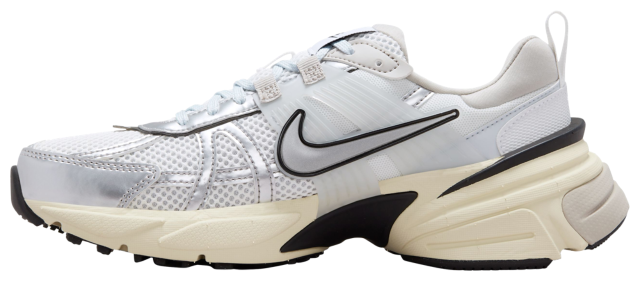 Nike V2K Run Image 4 of 7. Tap to open photo gallery.