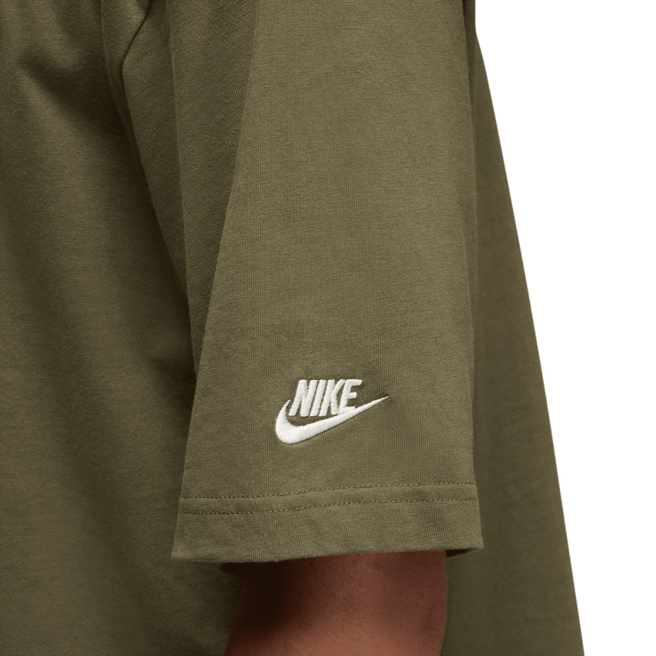 Jordan Brooklyn Air Oversized Crew Image 5 of 6. Tap to open photo gallery.