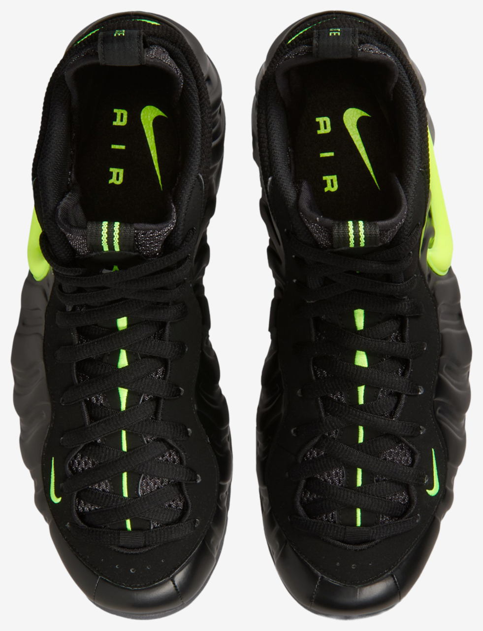Nike Air Foamposite Pro Image 4 of 5. Tap to open photo gallery.
