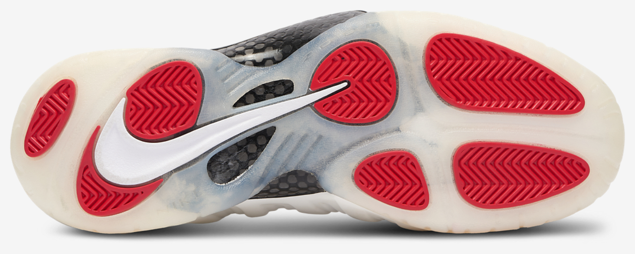 Nike Air Foamposite Pro Image 5 of 5. Tap to open photo gallery.