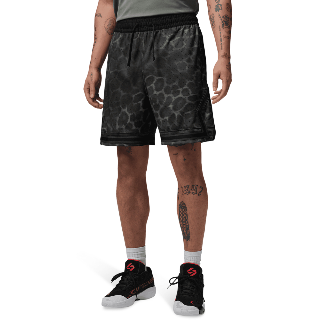Jordan Dri-FIT SPT AOP Diamond Shorts Image 5 of 6. Tap to open photo gallery.