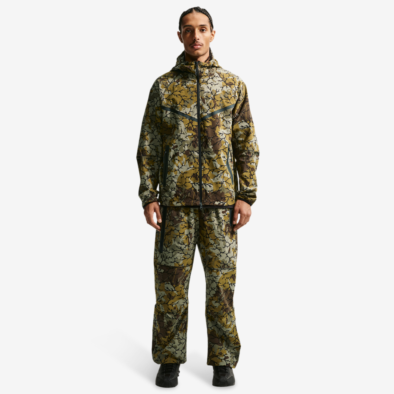 Nike Dri-FIT Tech Woven AOP Pants Image 3 of 4. Tap to open photo gallery.