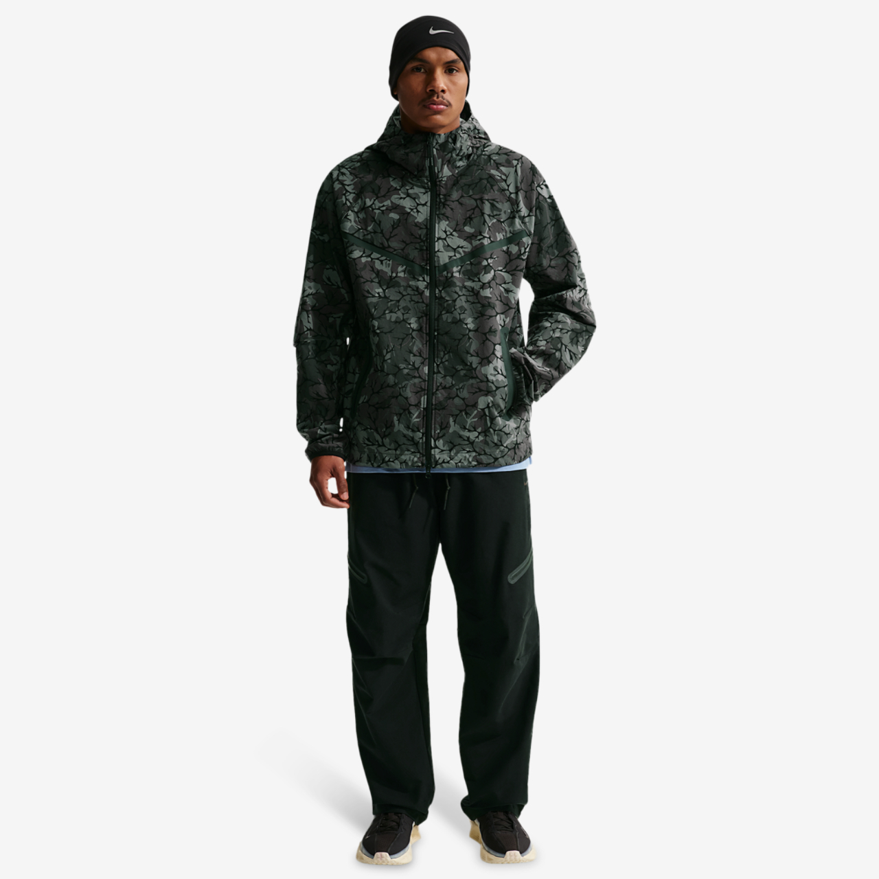 Nike Dri-FIT Tech Woven AOP Full-Zip Image 3 of 4. Tap to open photo gallery.