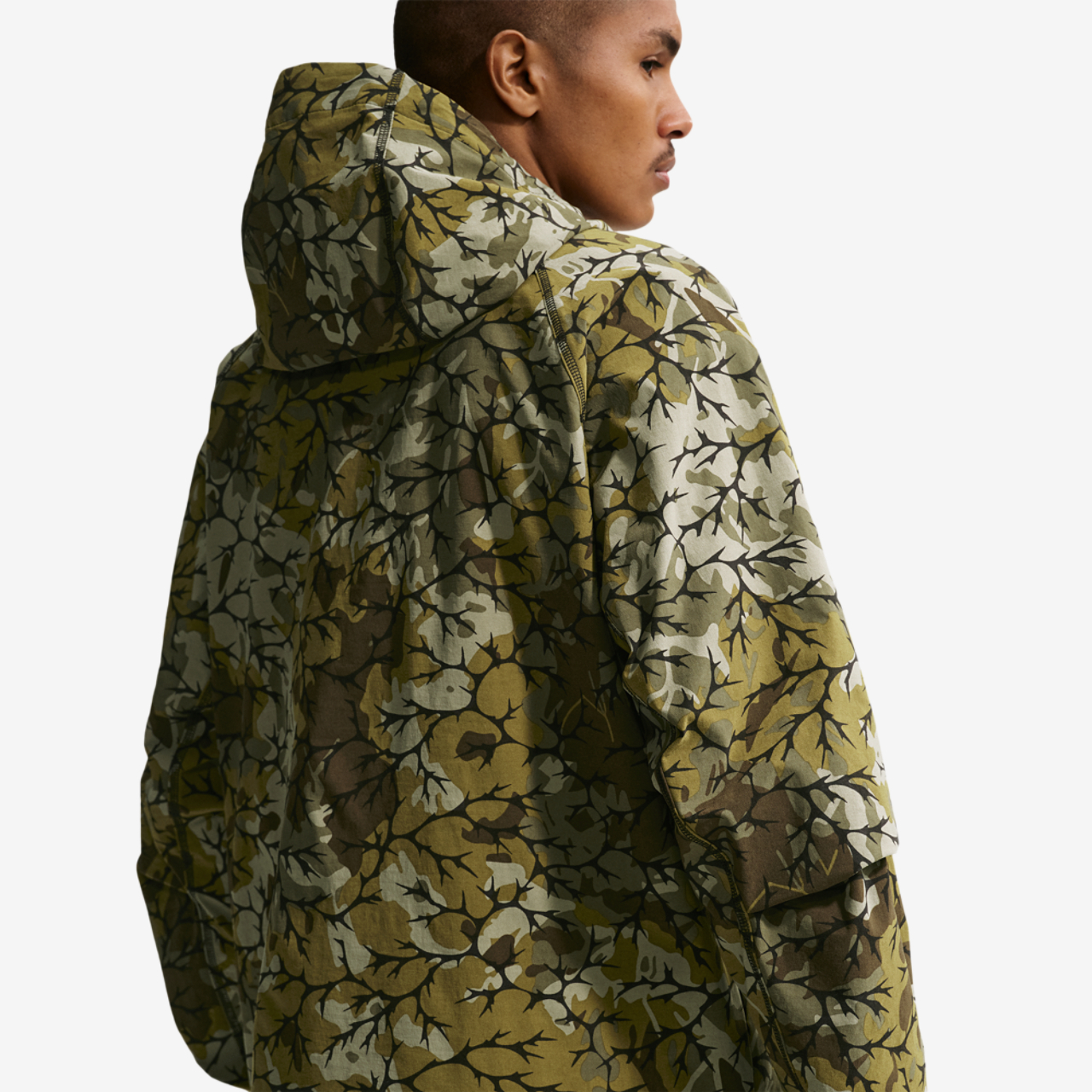 Nike Dri-FIT Tech Woven AOP Full-Zip Image 2 of 4. Tap to open photo gallery.