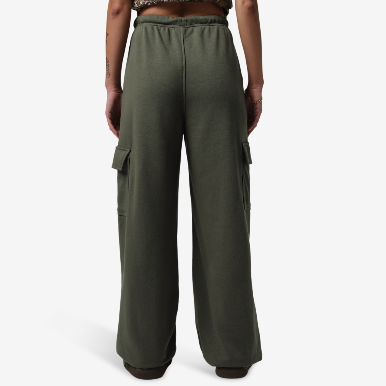 Jordan Brooklyn Fleece Cargo Pant Image 2 of 6. Tap to open photo gallery.