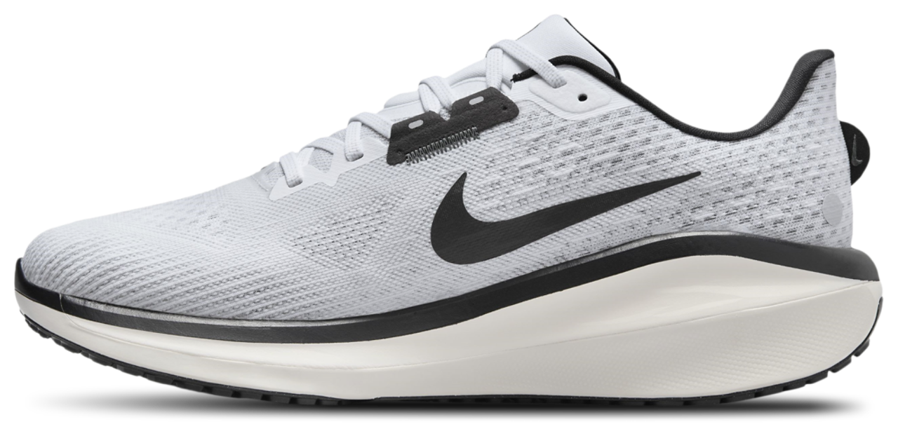 Nike Vomero 17 Image 2 of 5. Tap to open photo gallery.
