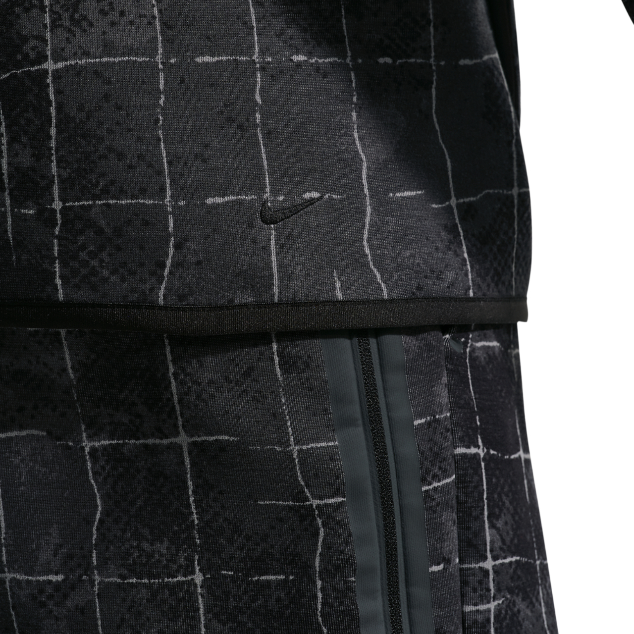 Nike Tech Fleece Full Zip Windrunner Jacket Image 8 of 8. Tap to open photo gallery.
