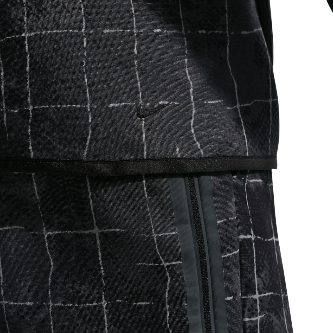 Nike Tech Fleece Full Zip Windrunner Jacket Image 8 of 8. Tap to open photo gallery.
