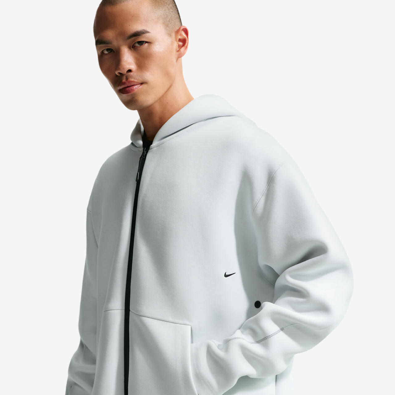 Nike Tech Fleece Ergo Full-Zip Image 1 of 6. Tap to open photo gallery.