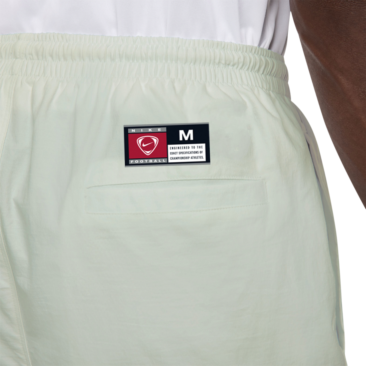 Nike Dri-FIT 5" Woven Shorts Image 4 of 4. Tap to open photo gallery.
