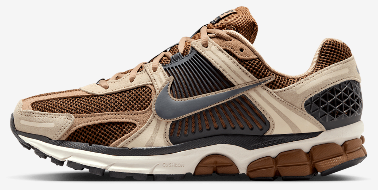 Nike Vomero 5 Image 2 of 5. Tap to open photo gallery.