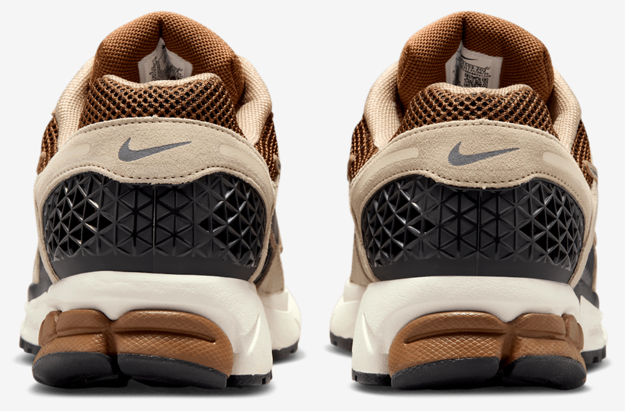 Nike Vomero 5 Image 3 of 5. Tap to open photo gallery.