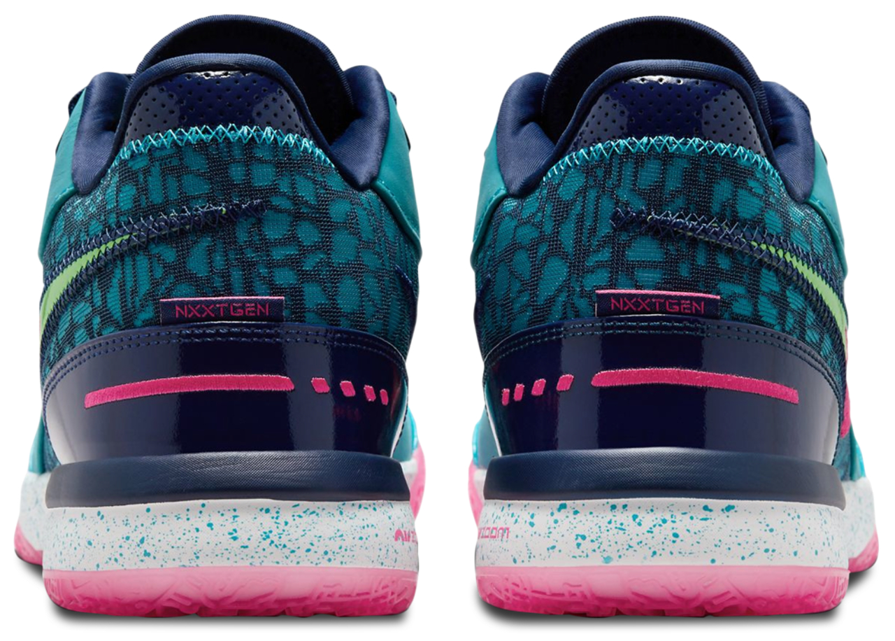 Nike Zoom LeBron NXXT Gen Amped Image 4 of 6. Tap to open photo gallery.