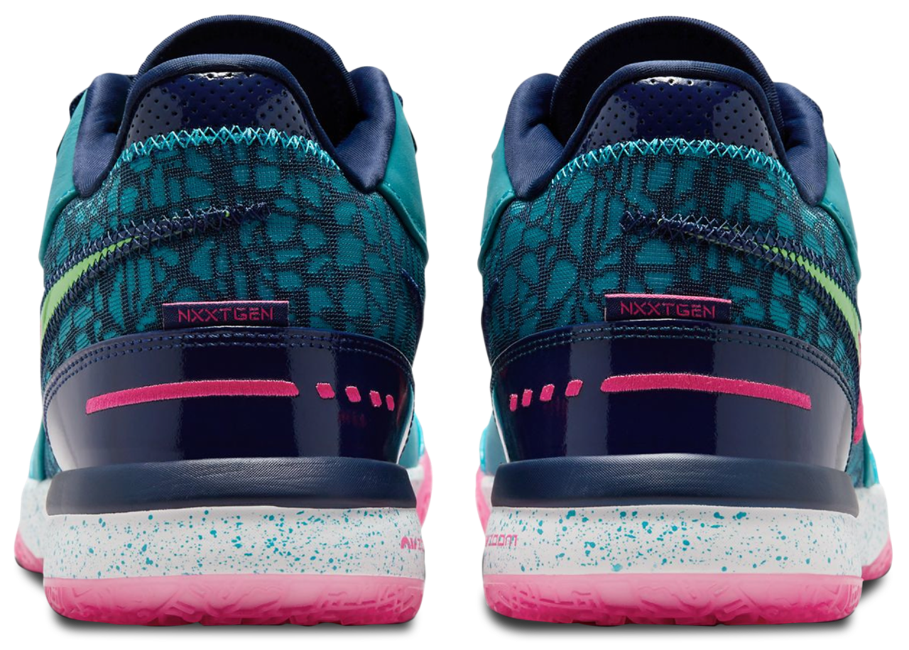 Nike Zoom LeBron NXXT Gen Amped Image 4 of 6. Tap to open photo gallery.