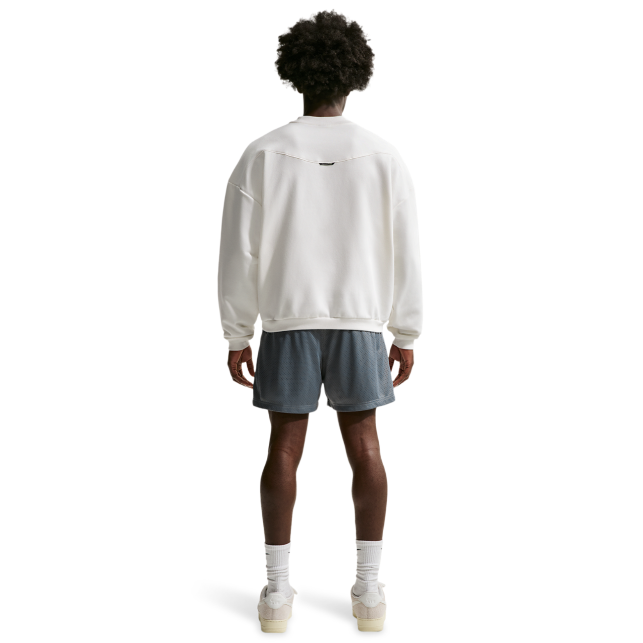 Nike Dri-FIT Standard Issue Mesh 5IN Shorts Image 4 of 4. Tap to open photo gallery.