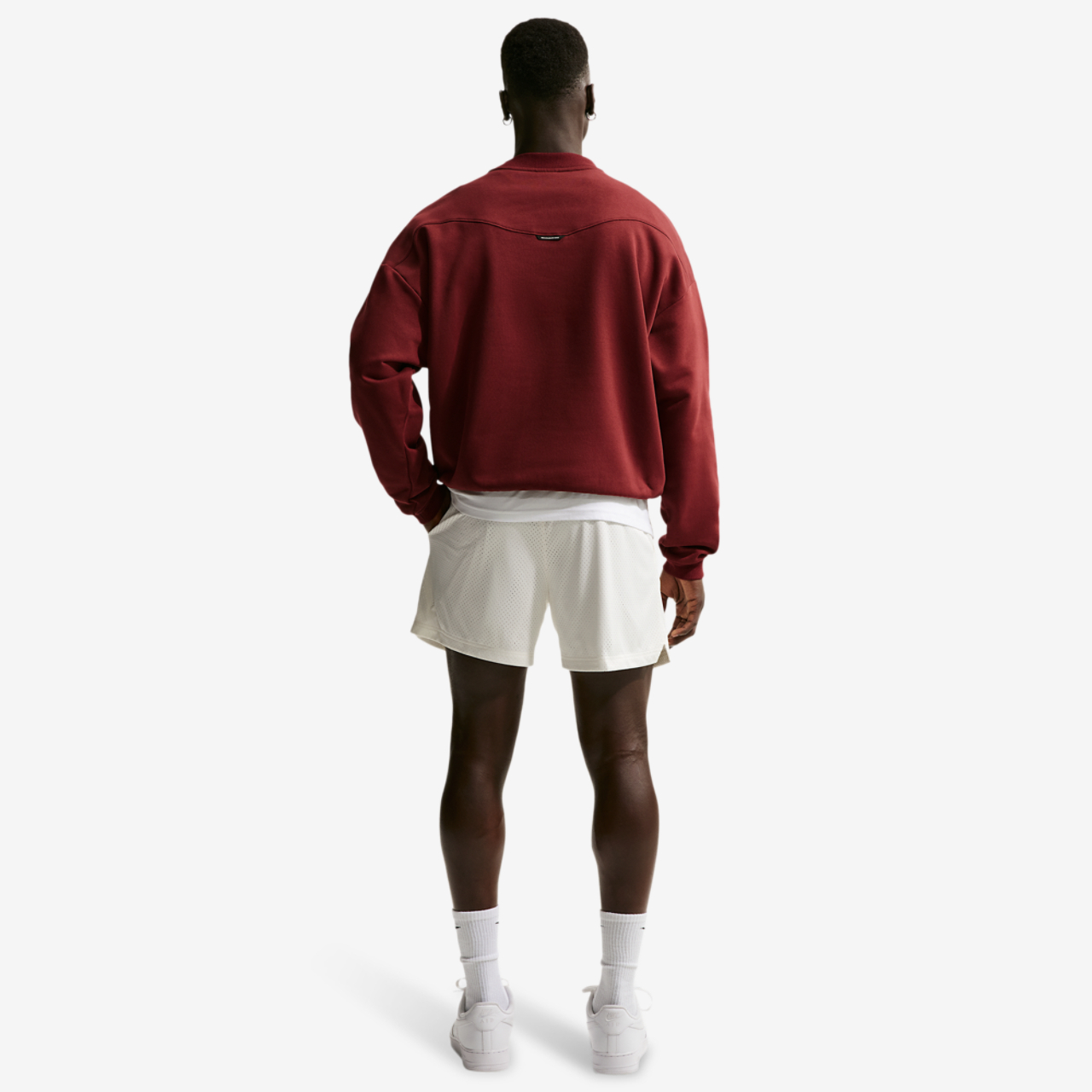 Nike Dri-FIT Standard Issue Mesh 5IN Shorts Image 4 of 4. Tap to open photo gallery.