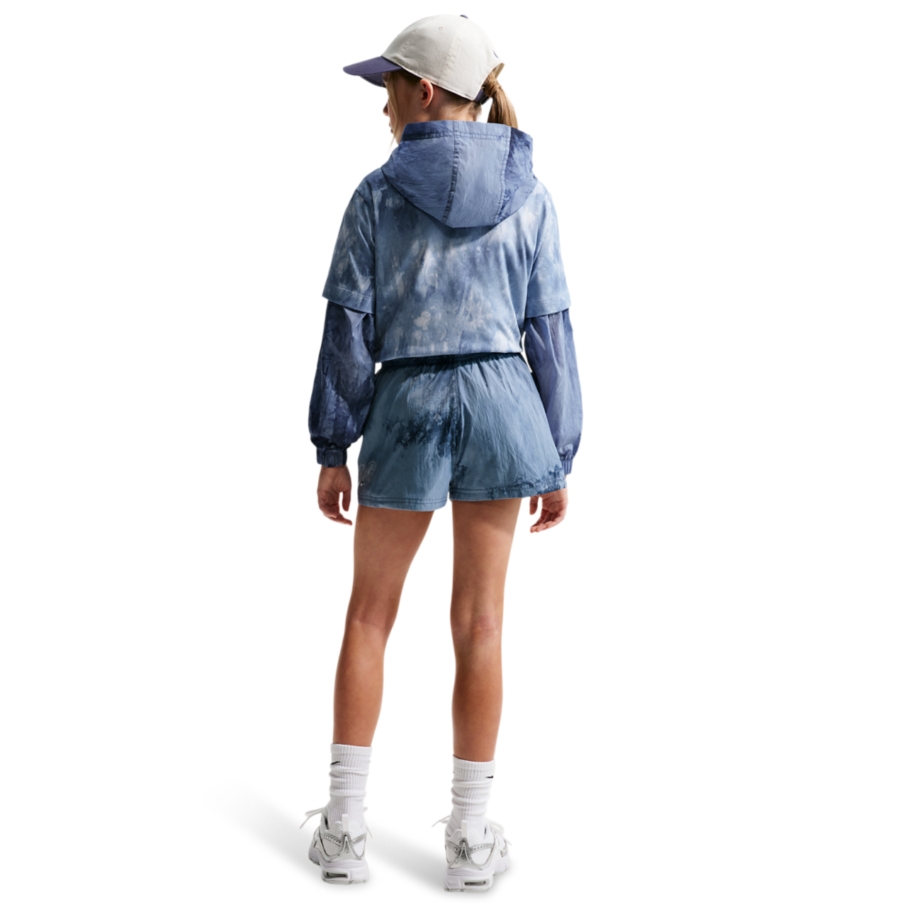 Nike NSW Club Woven Short Gfx Image 4 of 4. Tap to open photo gallery.