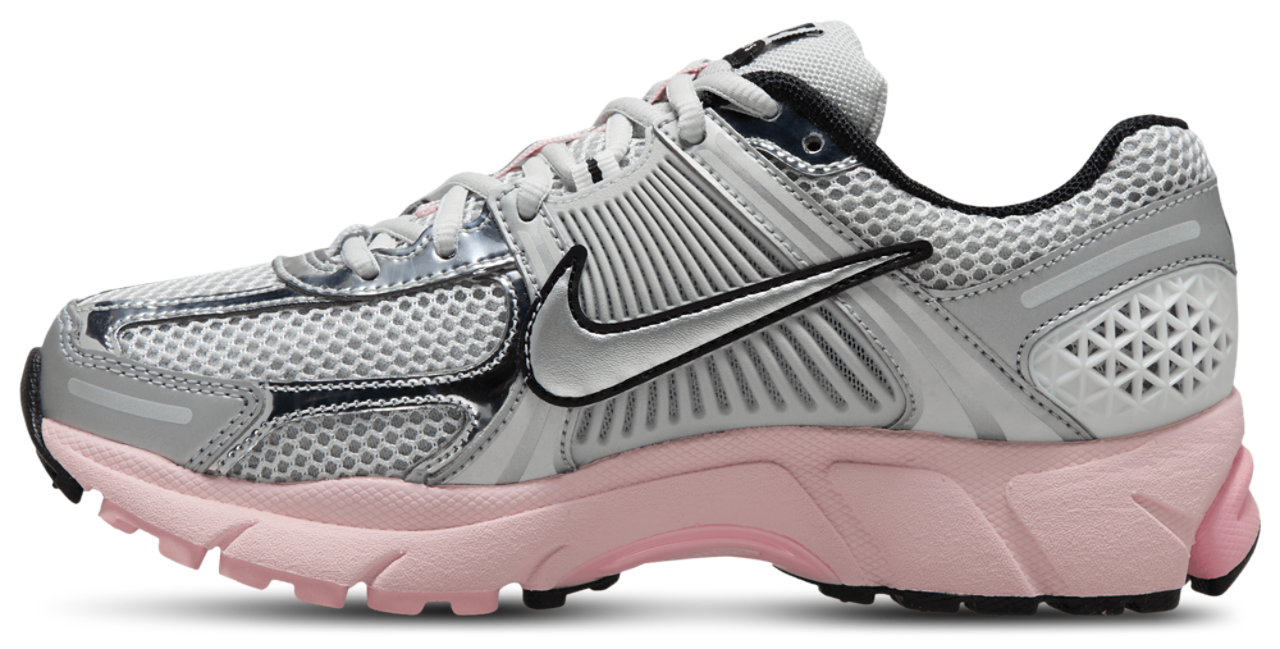 Nike Zoom Vomero 5 Image 2 of 4. Tap to open photo gallery.