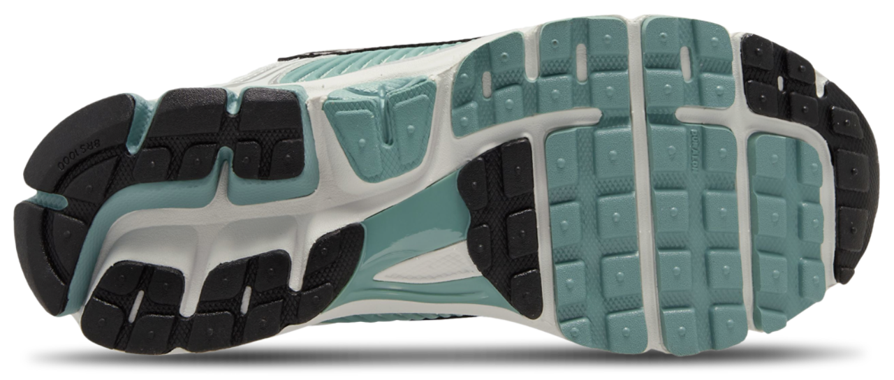 Nike Zoom Vomero 5 News Image 4 of 4. Tap to open photo gallery.