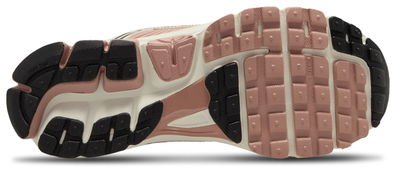 Nike Zoom Vomero 5 News Image 4 of 4. Tap to open photo gallery.