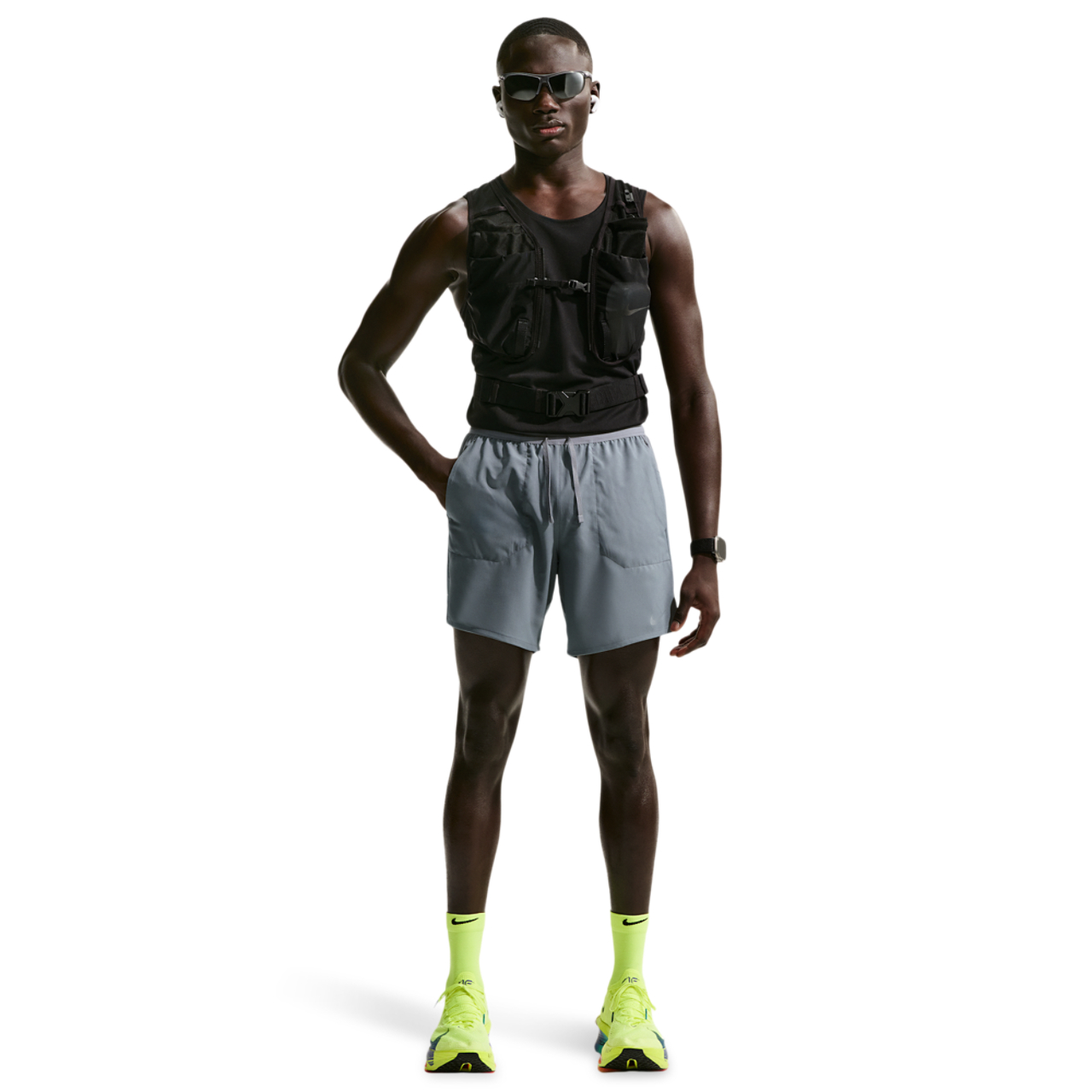 Nike Dri-FIT Stride 2in1 7" Shorts Image 3 of 4. Tap to open photo gallery.