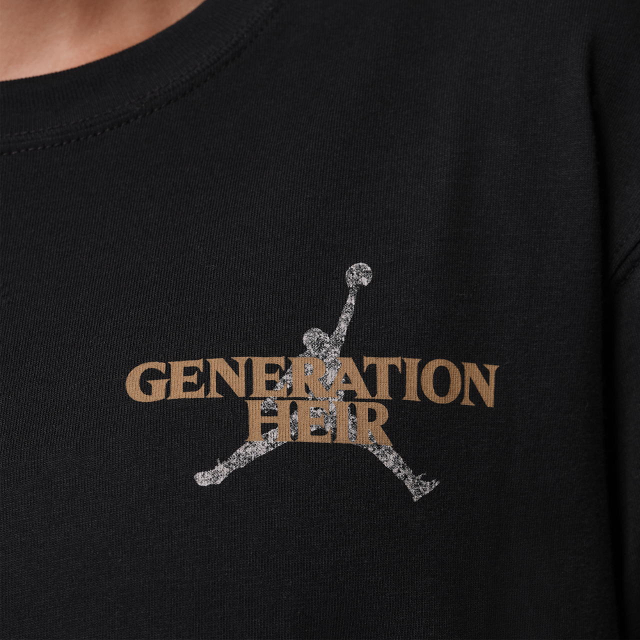 Jordan Sport Drifit SS Gfx Tee Image 3 of 4. Tap to open photo gallery.