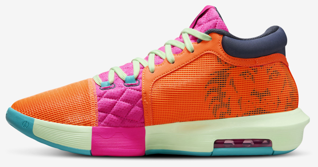 Nike LeBron Witness VIII Image 2 of 5. Tap to open photo gallery.